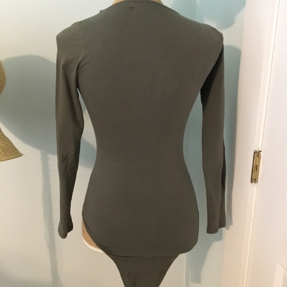 Hollister Green Bodysuit - Picture 4 of 6